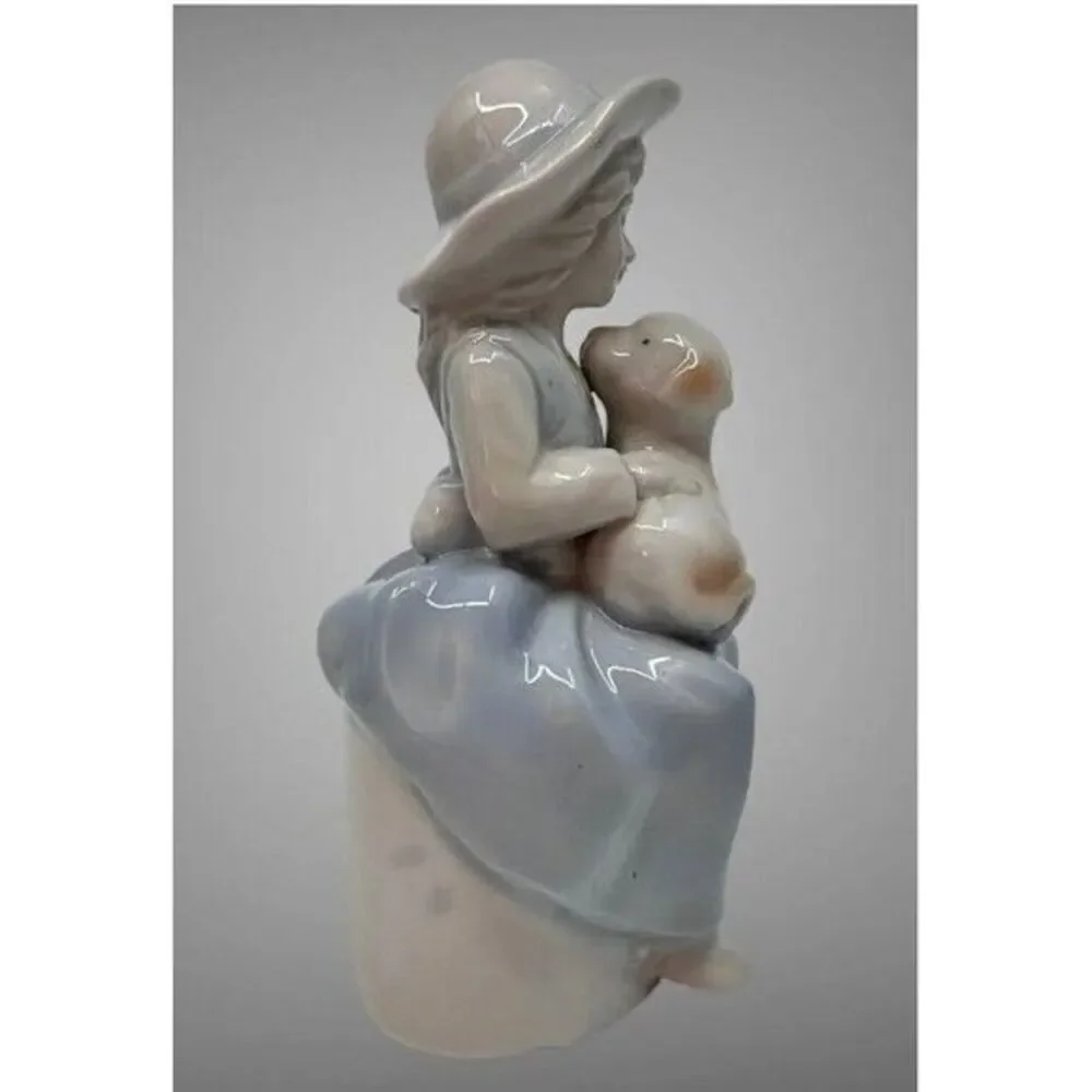 Beautiful Classic Porcelain Vintage Homco‎ Girl Holding Puppy Dog 4 1/2 inch